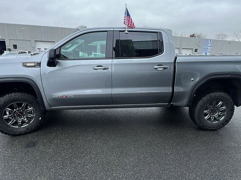New 2026 GMC Sierra 1500 AT4X AWD/4WD image 4