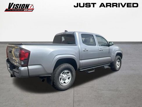 Used 2021 Toyota Tacoma SR AWD/4WD image 7