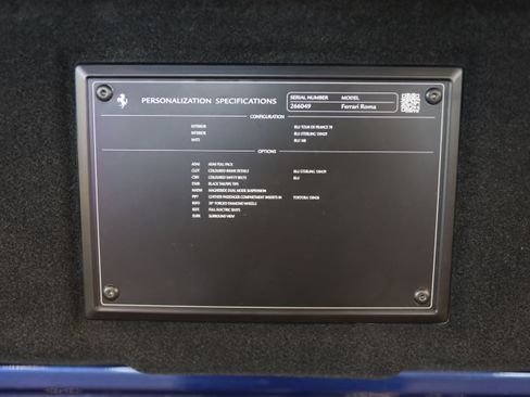 Used 2021 Ferrari Roma RWD image 8