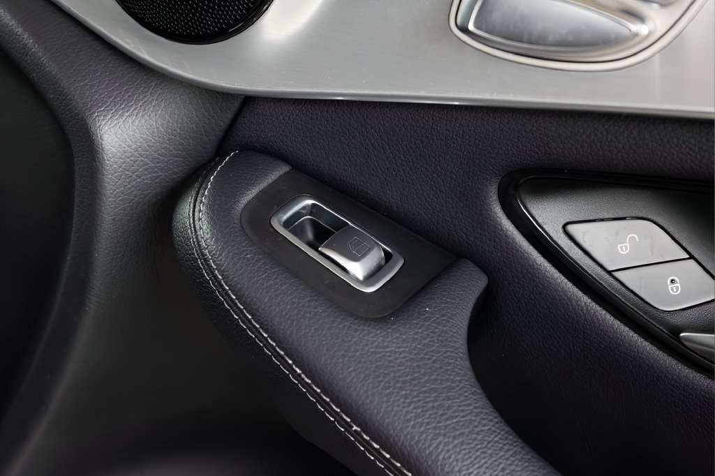 Used 2019 Mercedes-Benz GLC 300 image 80