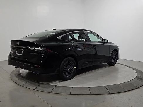 New 2026 Nissan Sentra SV FWD image 5