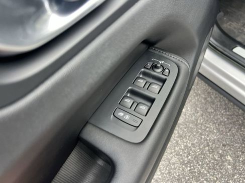 Used 2023 Volvo XC60 B5 Plus w/ Protection Package image 14