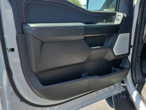 Certified 2025 Ford F150 Raptor AWD/4WD image 17