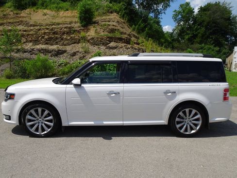 Used 2013 Ford Flex Limited FWD image 1