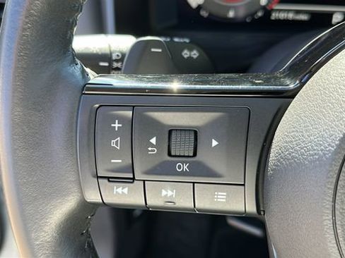 Certified 2023 Nissan Rogue Platinum AWD/4WD image 13