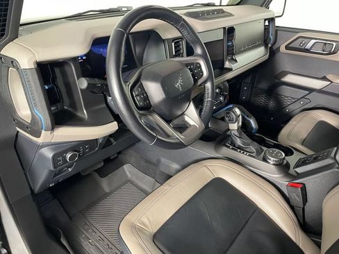 Used 2022 Ford Bronco Wildtrak AWD/4WD image 3