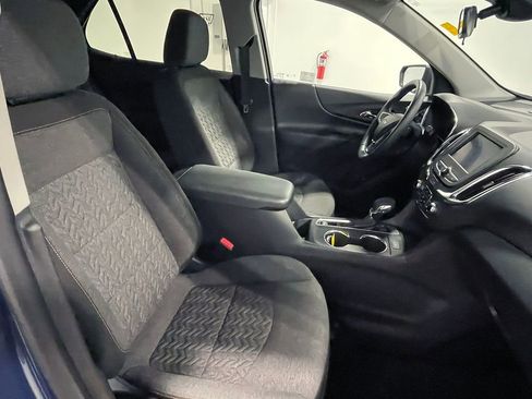 Used 2024 Chevrolet Equinox LT FWD image 27