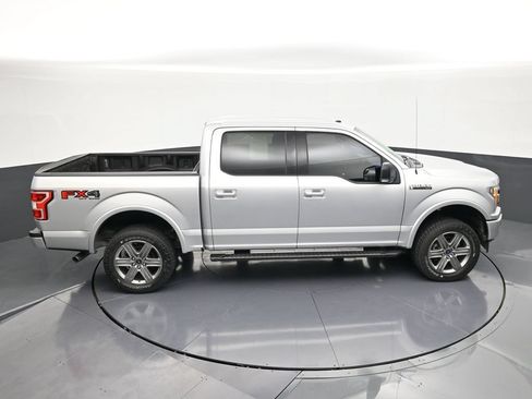 Used 2018 Ford F150 XLT w/ Equipment Group 302A Luxury AWD/4WD image 17