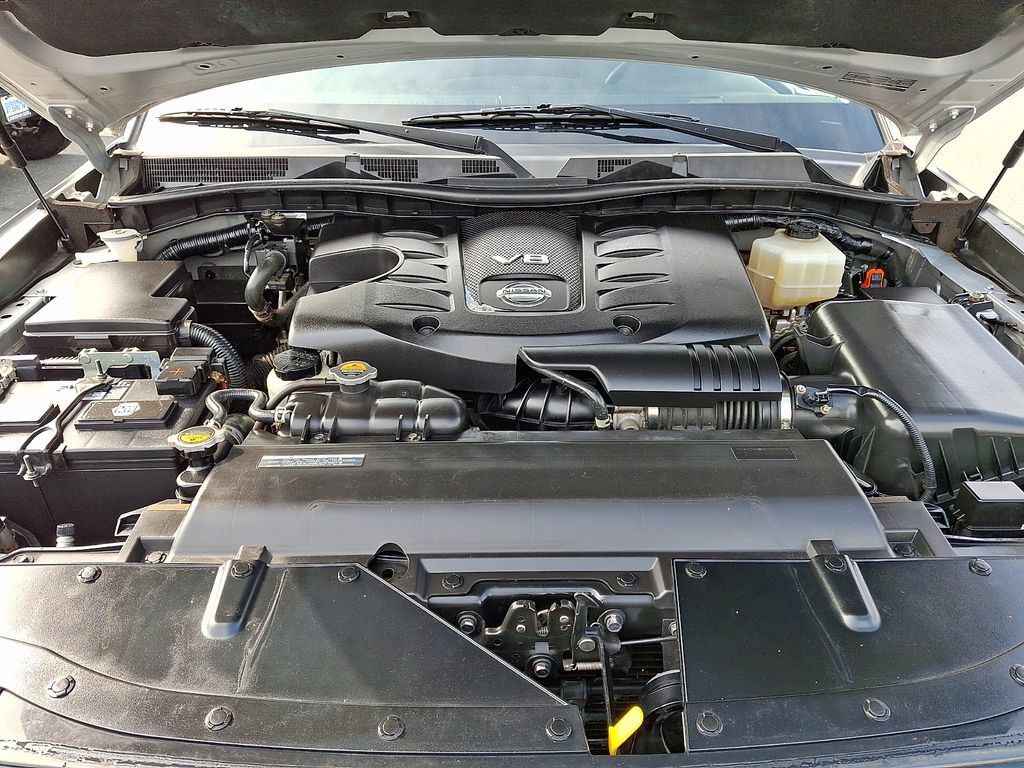 Used 2022 Nissan Armada SV AWD/4WD image 33