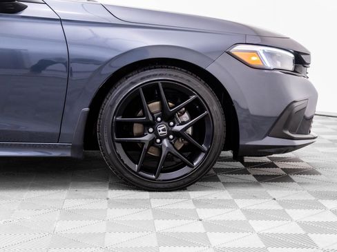 Used 2023 Honda Civic Sport image 30