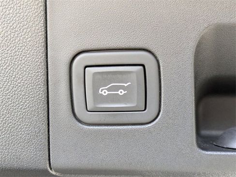 Certified 2023 Cadillac XT5 Premium Luxury w/ Technology Package image 12