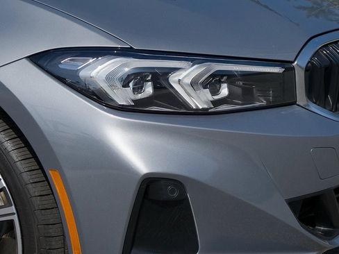 Used 2023 BMW 330e xDrive w/ Premium Package image 8