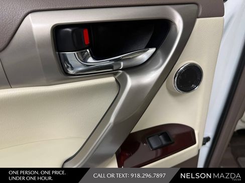 Used 2018 Lexus GX 460 Luxury w/ Preferred Accessory Package AWD/4WD image 40