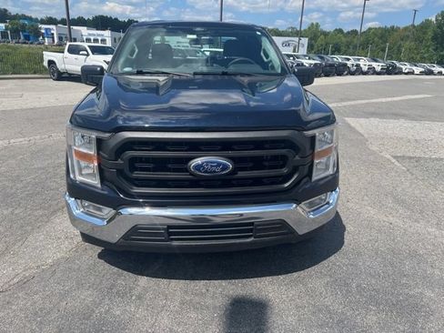 Used 2022 Ford F150 XL w/ Equipment Group 101A High RWD image 2