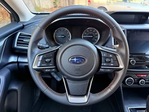 Certified 2023 Subaru Crosstrek 2.5i Limited w/ Moonroof Package AWD/4WD image 16