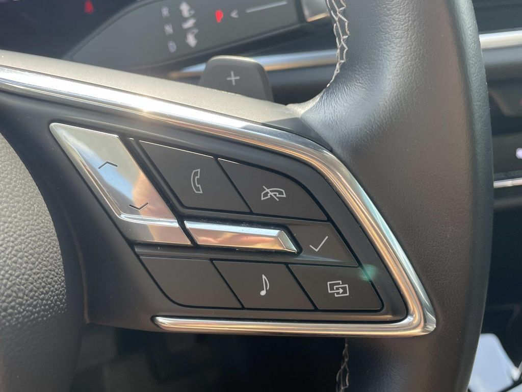Used 2024 Buick Envision Preferred AWD/4WD image 24