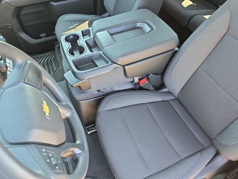 New 2026 Chevrolet Silverado 2500 Custom w/ Custom Value Package AWD/4WD image 15