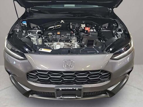 Used 2025 Honda HR-V LX image 9
