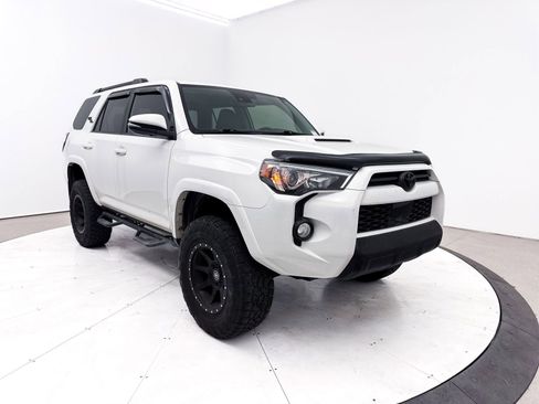 Used 2020 Toyota 4Runner TRD Off-Road Premium w/ Moonroof Package image 11
