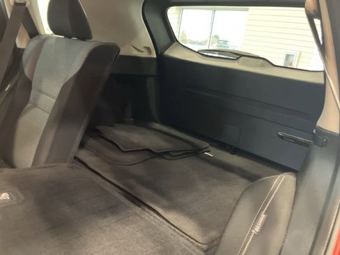 Used 2023 Nissan Rogue SV image 27