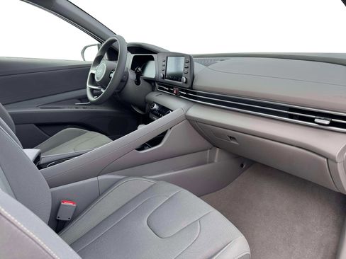 New 2026 Hyundai Elantra Blue image 16