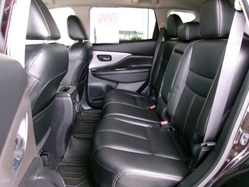 Used 2023 Nissan Murano SV AWD/4WD image 17