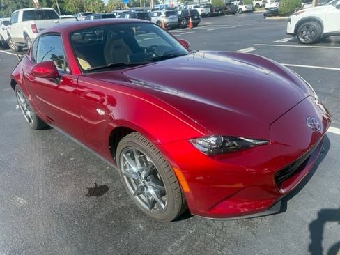 Used 2019 MAZDA MX-5 Miata RF Grand Touring RWD image 2