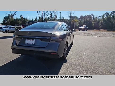 New 2026 Nissan Sentra SL w/ Floor Mat Package image 32