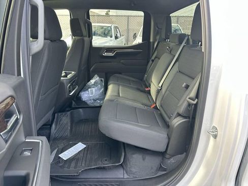 New 2026 GMC Sierra 1500 Elevation image 25