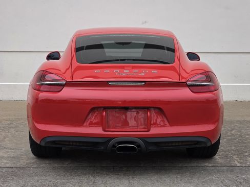 Used 2016 Porsche Cayman RWD image 4