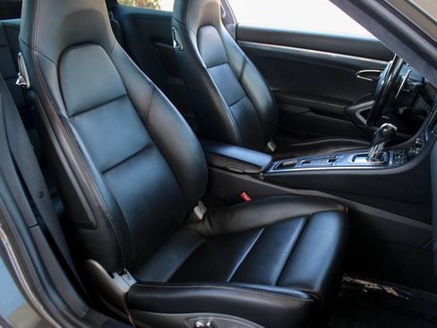Used 2013 Porsche 911 Carrera 4S AWD/4WD image 20
