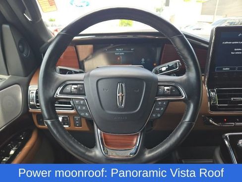 Used 2023 Lincoln Navigator Reserve AWD/4WD image 19