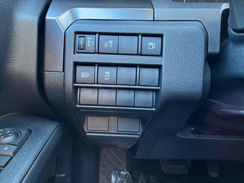 Certified 2025 Toyota 4Runner SR5 image 27