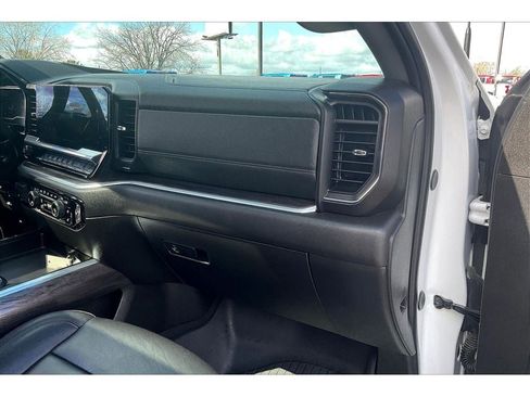 Used 2025 Chevrolet Silverado 3500 LTZ w/ Trail Boss Package image 18