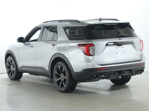 Used 2023 Ford Explorer ST w/ Equipment Group 401A AWD/4WD image 42
