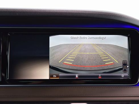 Used 2014 Mercedes-Benz S 550 Sedan image 28