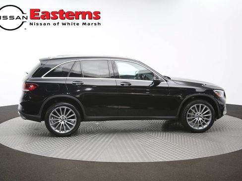 Used 2022 Mercedes-Benz GLC 300 4MATIC w/ AMG Line image 46