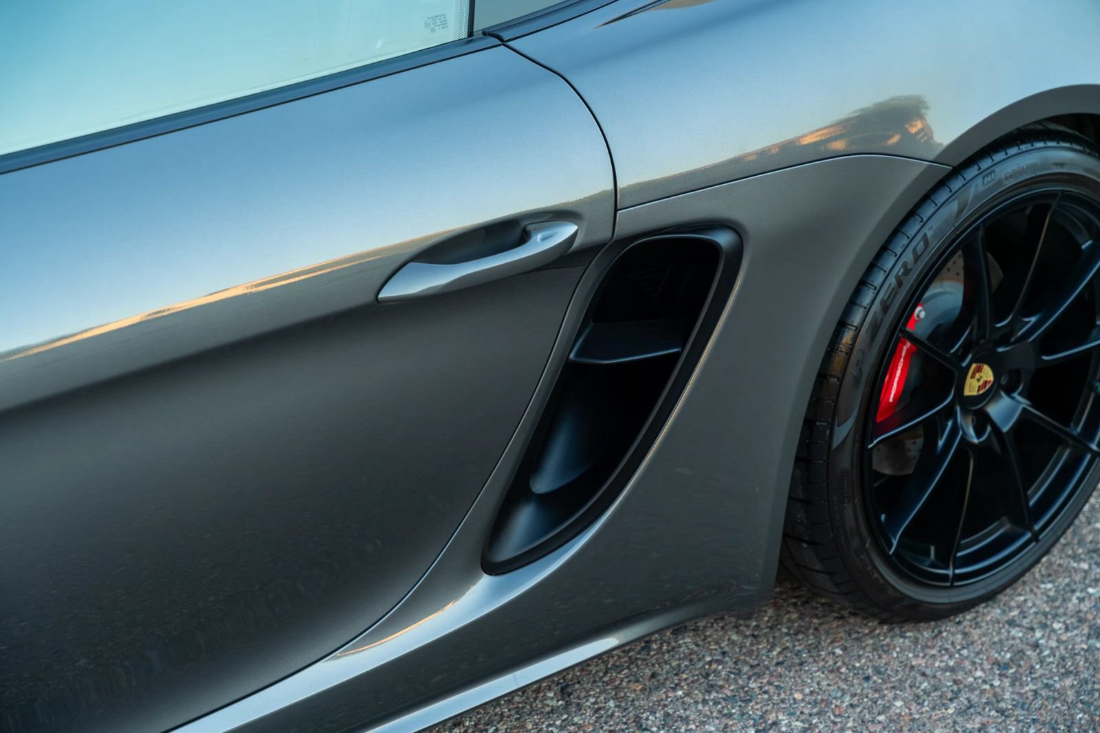 Used 2024 Porsche 718 Cayman GTS RWD image 36