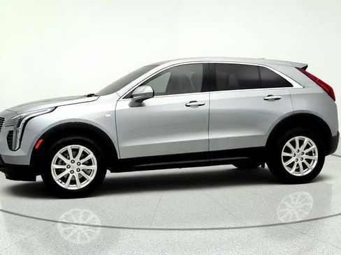 Used 2023 Cadillac XT4 Luxury FWD image 8