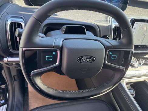 New 2025 Ford Expedition Platinum w/ Stealth Performance Package image 10