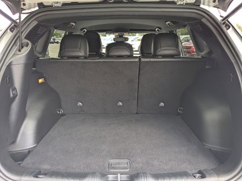 Certified 2026 Jeep Compass Limited AWD/4WD image 12