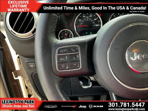 Used 2017 Jeep Wrangler Unlimited Rubicon w/ Dual Top Group AWD/4WD image 11