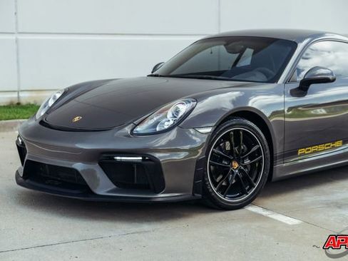 Used 2016 Porsche Cayman RWD image 38