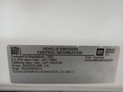 Used 2024 Chevrolet Equinox RS FWD image 35