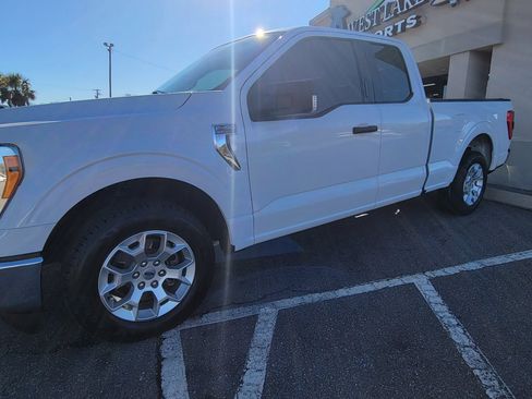 Used 2021 Ford F150 XLT w/ Equipment Group 301A Mid image 7