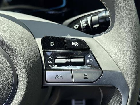 New 2026 Hyundai Elantra SEL Sport FWD image 8