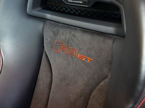 Used 2023 Audi R8 V10 GT RWD image 52