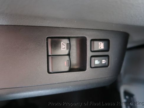 Used 2020 Nissan NV 2500 SV w/ Back Door Glass Package RWD image 36