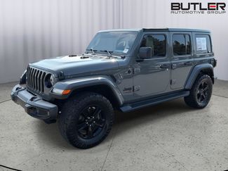 Used 2021 Jeep Wrangler Unlimited Sahara AWD/4WD video 1