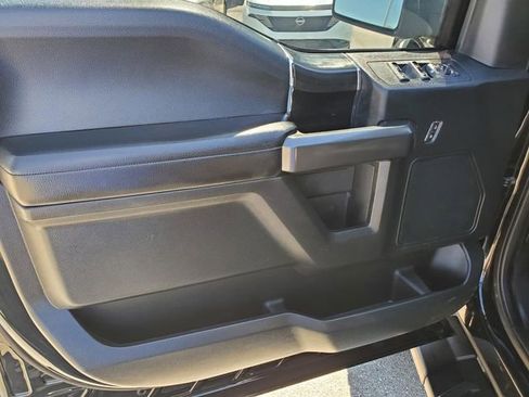 Used 2019 Ford F150 XLT w/ Equipment Group 302A Luxury image 14